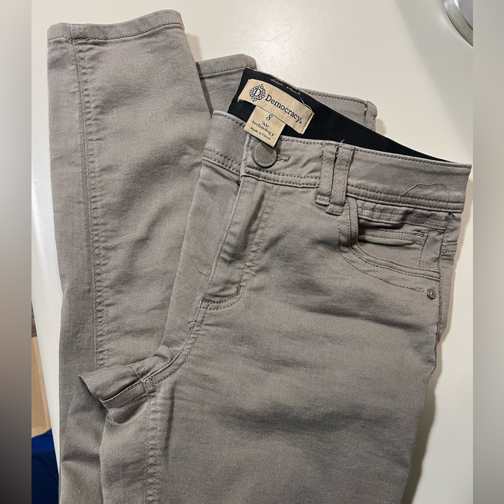 Democracy Sz 8 Women's Ab Technology Ankle Pants Brown/Gray